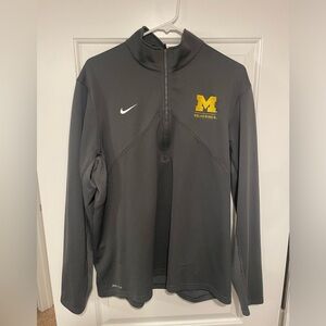 Michigan Nike Dri-Fit 1/4 Zip - XL